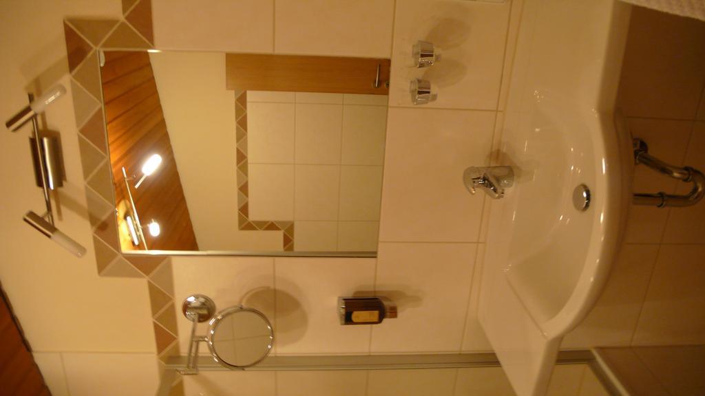 Hotel Gasthof Kaesser Ansbach Kültér fotó