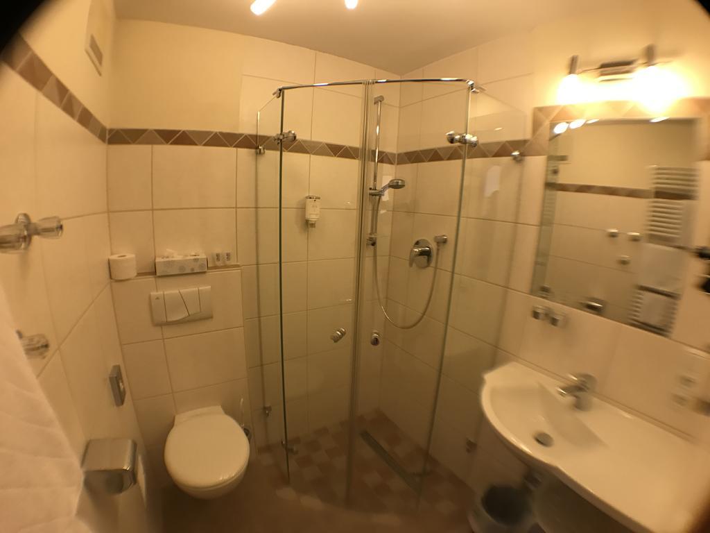 Hotel Gasthof Kaesser Ansbach Kültér fotó